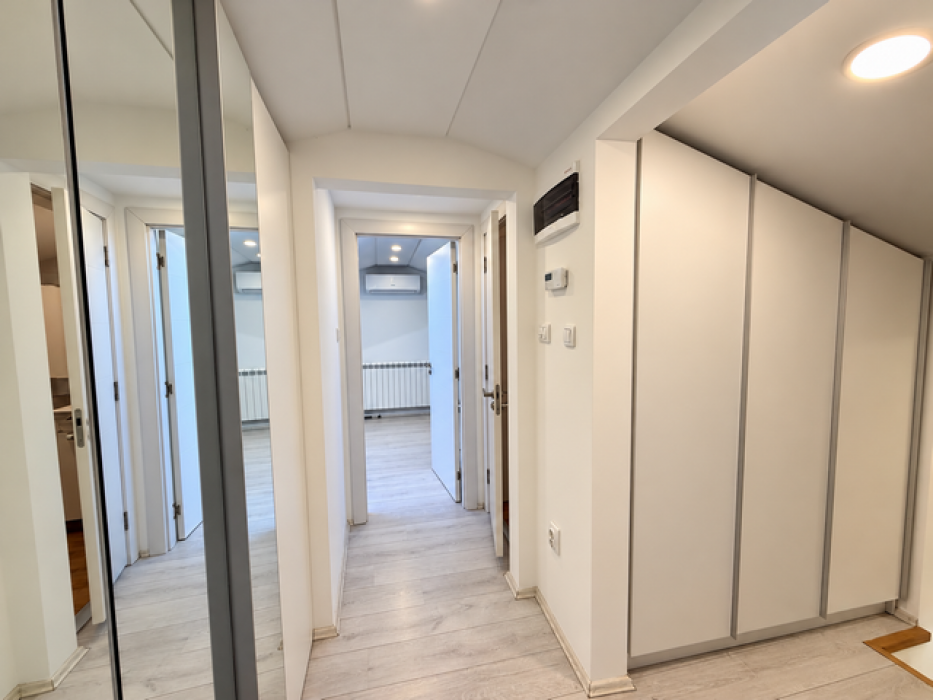 Prodaja: Trosoban stan 79 m², Zvezdara – Beograd