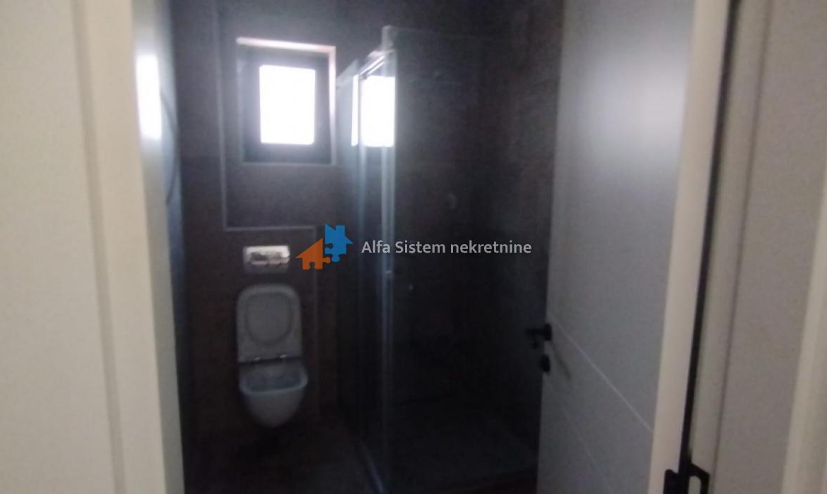 Izdavanje: Trosoban stan 80 m², Voždovac – Beograd