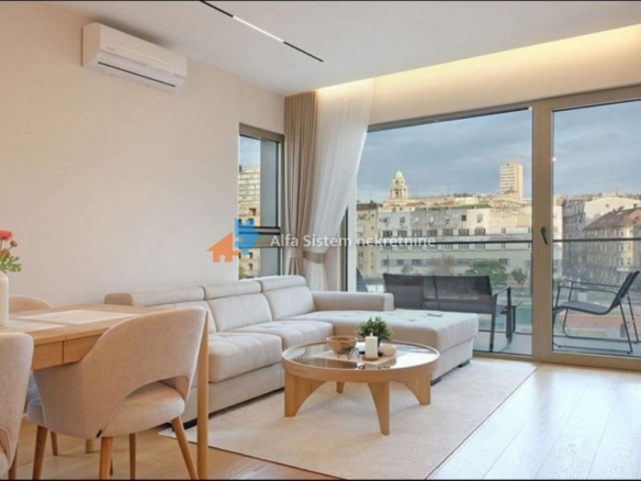 Izdavanje: Trosoban stan 73 m², Beograd na vodi – Beograd
