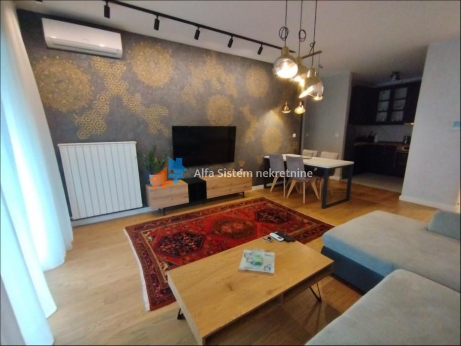 Izdavanje: Trosoban stan 88 m², Voždovac – Beograd