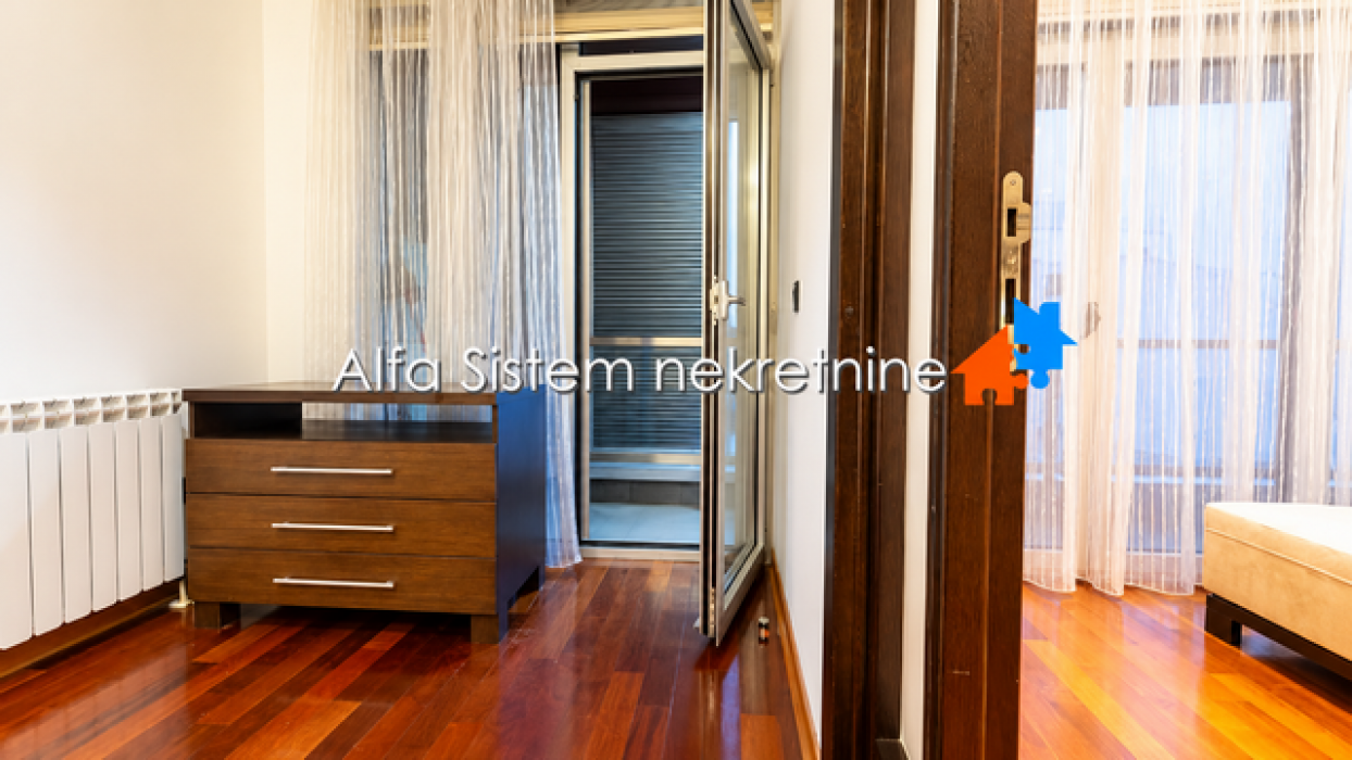 Izdavanje: Četvorosoban stan 115 m², Voždovac – Beograd Izdavanje: Četvorosoban stan 115 m², Voždovac – Beograd