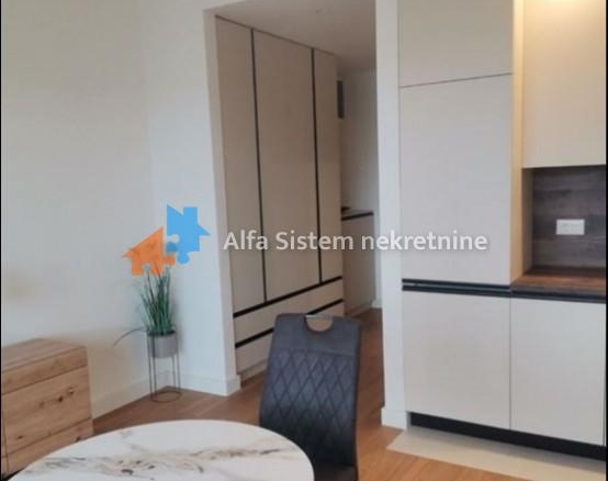 Izdavanje: Jednosoban stan 33 m², Beograd na vodi – Beograd
