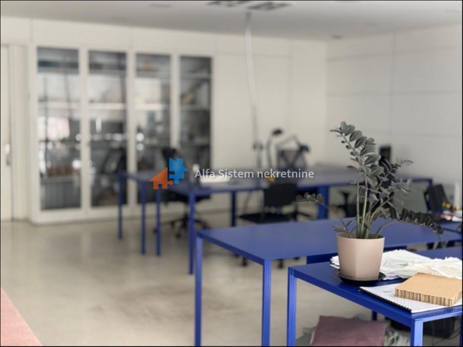 Izdavanje: Poslovni prostor 281 m², Stari grad – Beograd