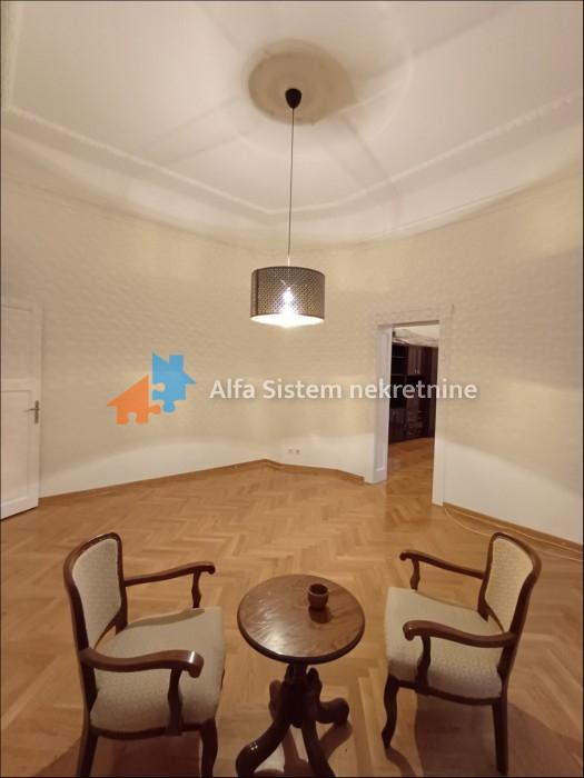 Izdavanje: Trosoban stan 95 m², Palilula – Beograd