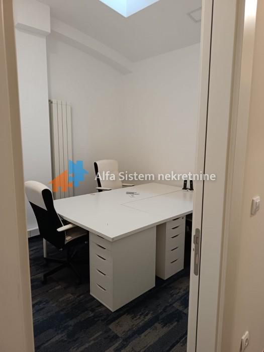 Izdavanje: Poslovni prostor 155 m², Savski venac – Beograd