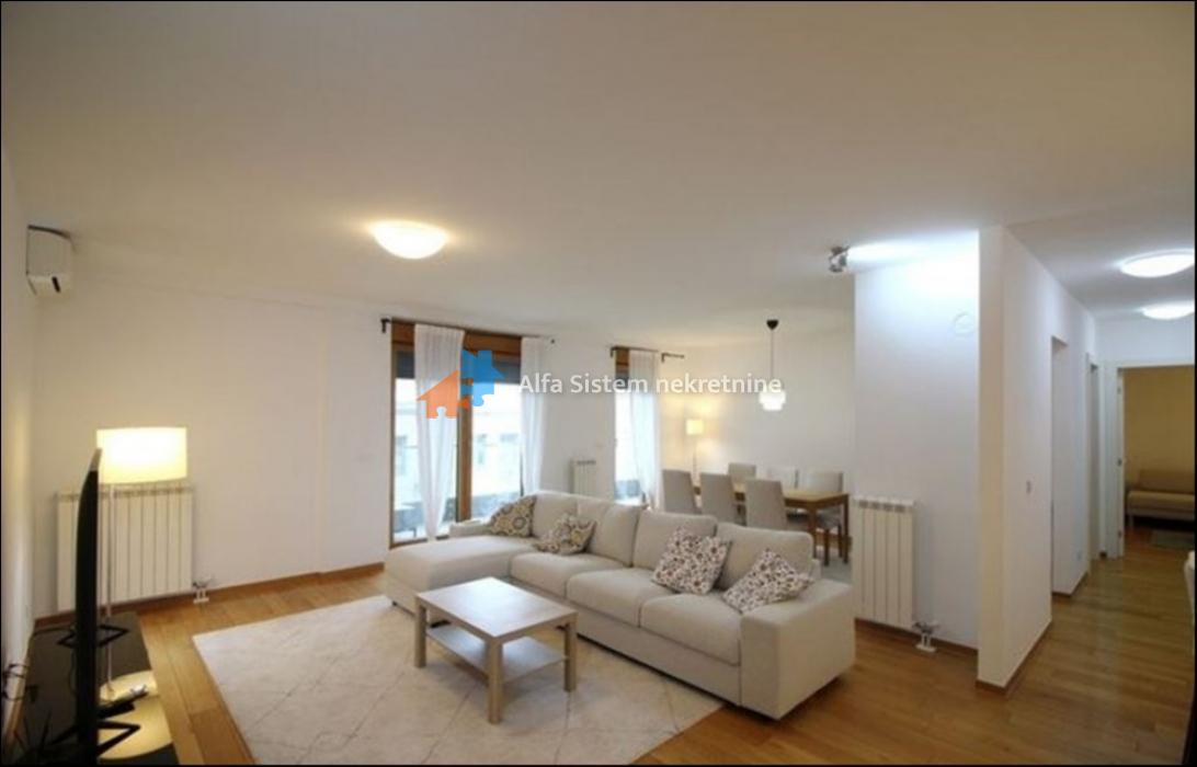 Izdavanje: Trosoban stan 115 m², Palilula – Beograd