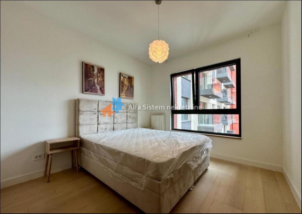 Prodaja: Dvosoban stan 54 m², Savski venac – Beograd