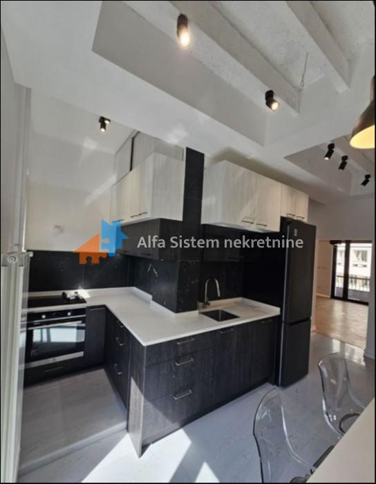 Izdavanje: Dvosoban stan 50 m², Savski venac – Beograd
