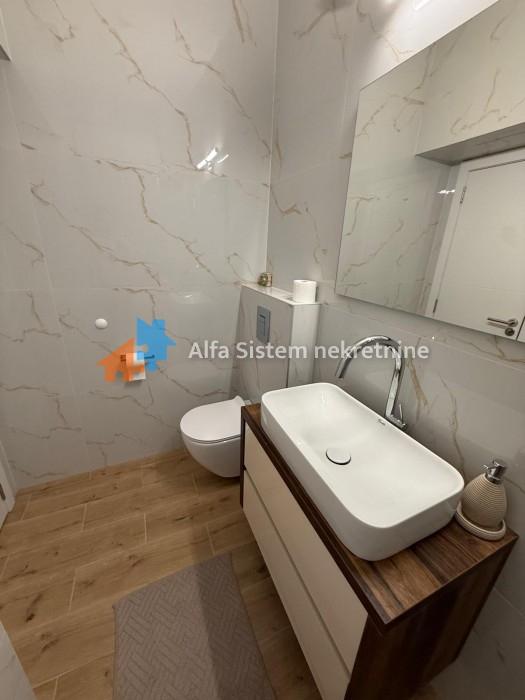 Izdavanje: Dvosoban stan 60 m², Stari grad – Beograd