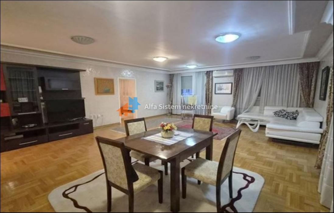Izdavanje: Četvorosoban stan 127 m², Palilula – Beograd