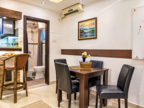 Izdavanje: Dvosoban stan 50 m², Vračar – Beograd