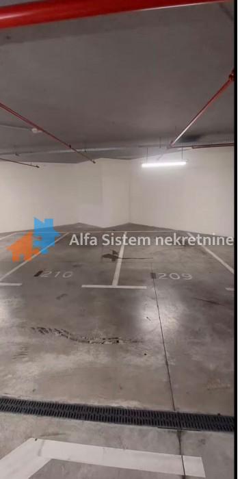 Izdavanje: Trosoban stan 77 m², Beograd na vodi – Beograd