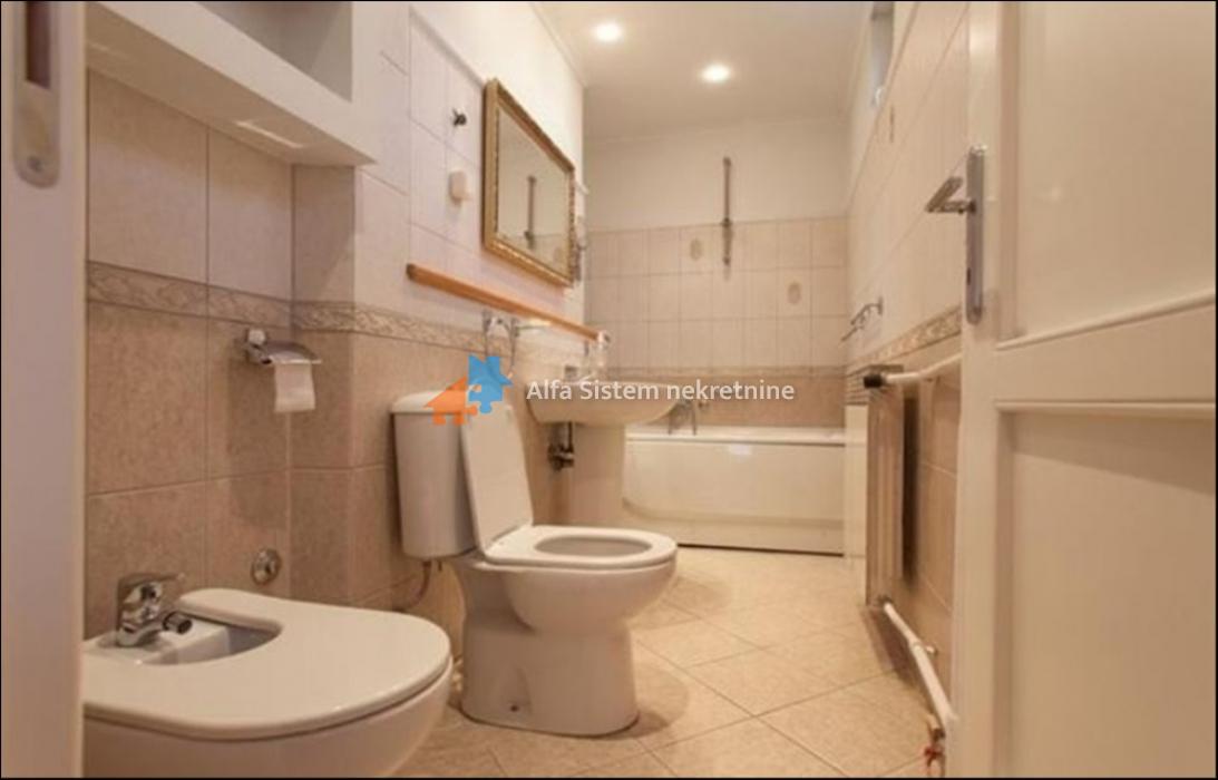 Izdavanje: Kuća 230 m², Novi Beograd – Beograd