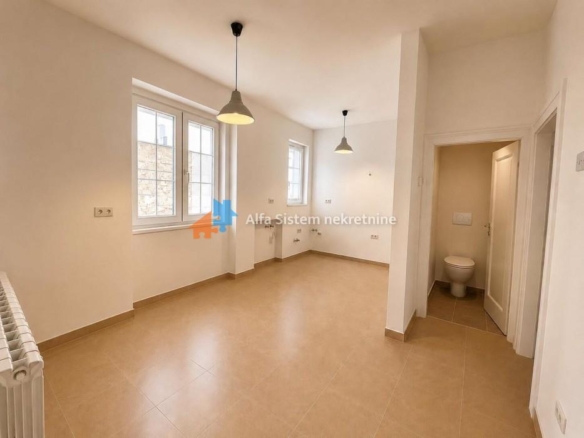 Izdavanje: Dvosoban stan 86 m², Stari grad – Beograd