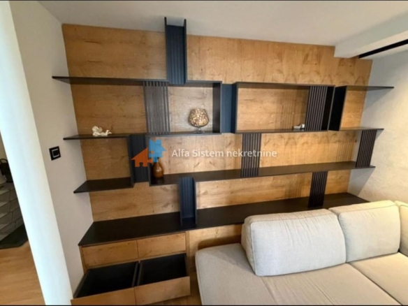 Izdavanje: Dvoiposoban stan 76 m², Čukarica – Beograd
