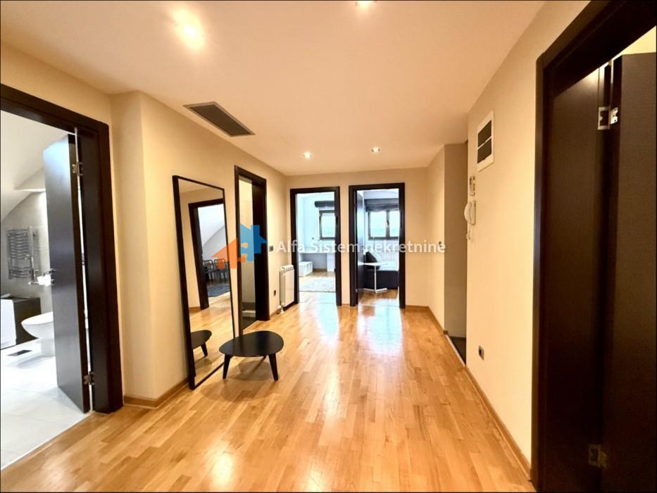 Prodaja: Petosoban stan 160 m², Vračar – Beograd