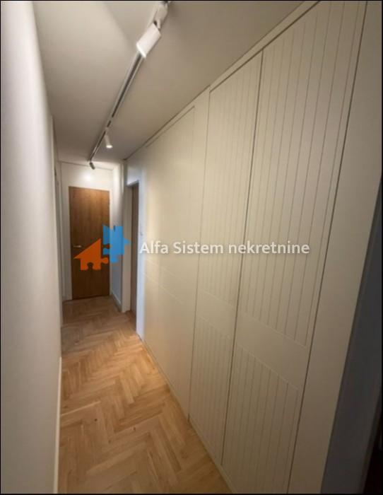 Izdavanje: Dvoiposoban stan 76 m², Čukarica – Beograd
