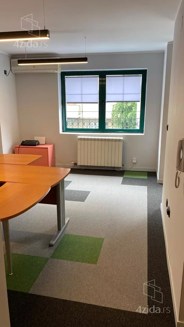 Izdavanje: Poslovni prostor 152 m², Voždovac – Beograd Izdavanje: Poslovni prostor 152 m², Voždovac – Beograd