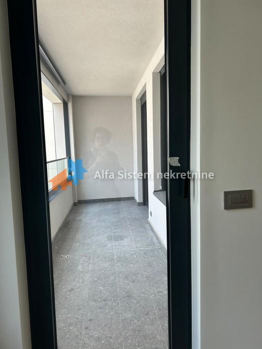 Izdavanje: Trosoban stan 77 m², Novi Beograd – Beograd