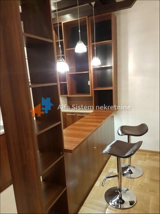 Izdavanje: Trosoban stan 62 m², Zvezdara – Beograd