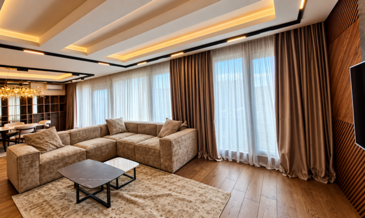 Izdavanje: Četvorosoban stan 275 m², Vračar – Beograd