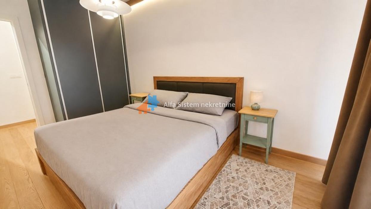 Izdavanje: Trosoban stan 81 m², Novi Beograd – Beograd Izdavanje: Trosoban stan 81 m², Novi Beograd – Beograd