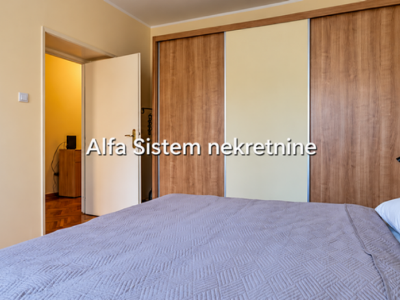 Izdavanje: Dvosoban stan 65 m², Savski venac – Beograd