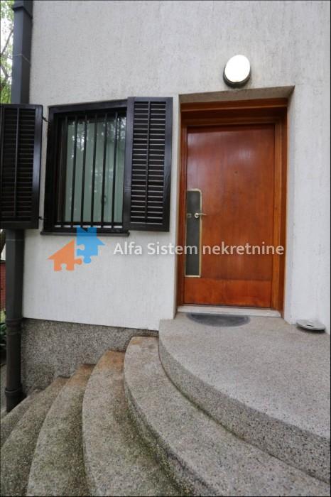 Izdavanje: Kuća 550 m², Voždovac – Beograd