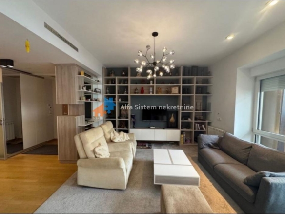 Izdavanje: Trosoban stan 125 m², Zvezdara – Beograd