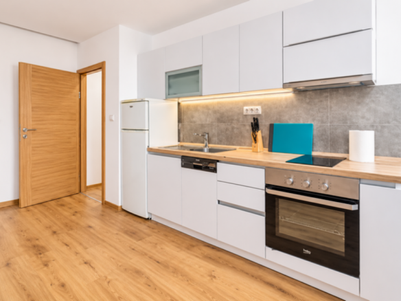 Izdavanje: Trosoban stan 90 m², Stari grad – Beograd
