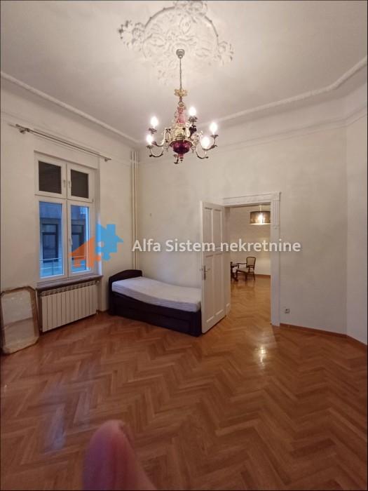 Izdavanje: Trosoban stan 95 m², Palilula – Beograd