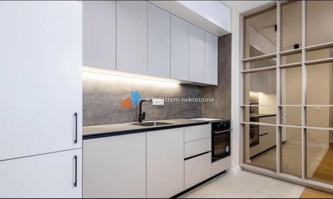 Izdavanje: Trosoban stan 75 m², Stari grad – Beograd