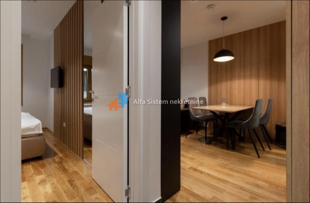 Prodaja: Dvosoban stan 54 m², Vračar – Beograd