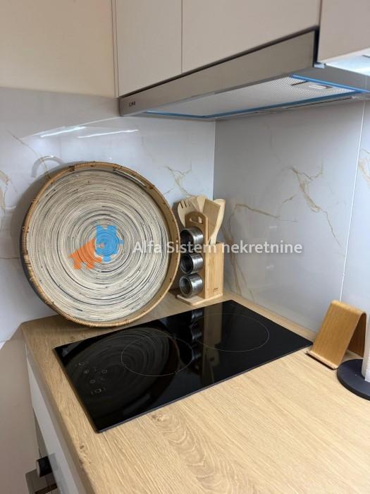 Izdavanje: Dvosoban stan 60 m², Stari grad – Beograd