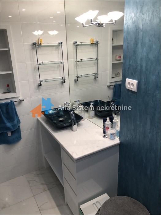 Izdavanje: Kuća 180 m², Zvezdara – Beograd