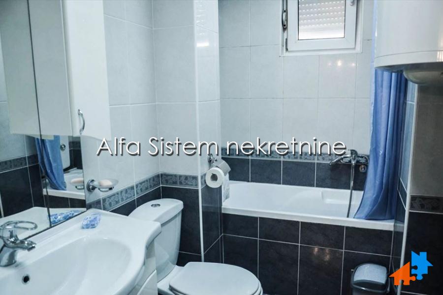 Izdavanje: Četvorosoban stan 127 m², Palilula – Beograd