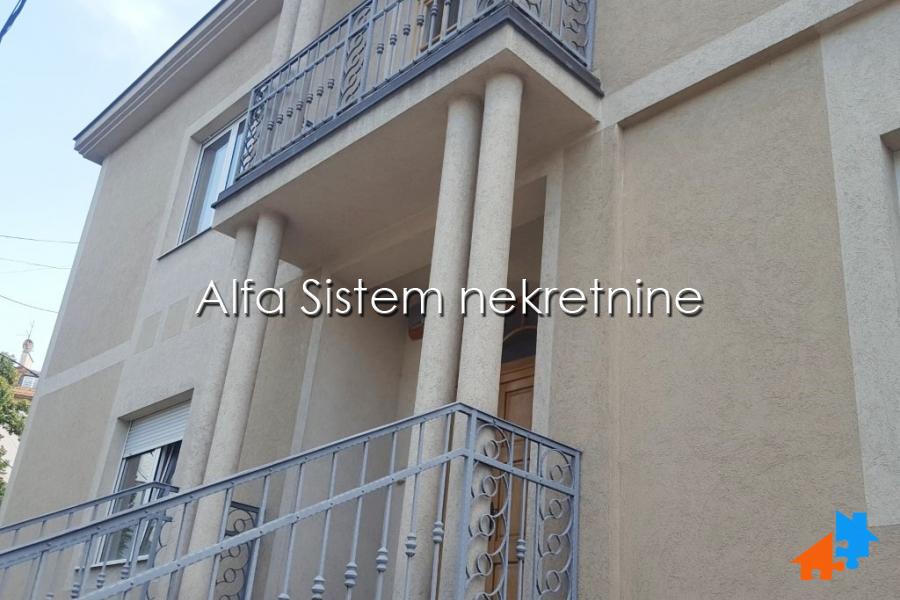 Izdavanje: Kuća 600 m², Savski venac – Beograd