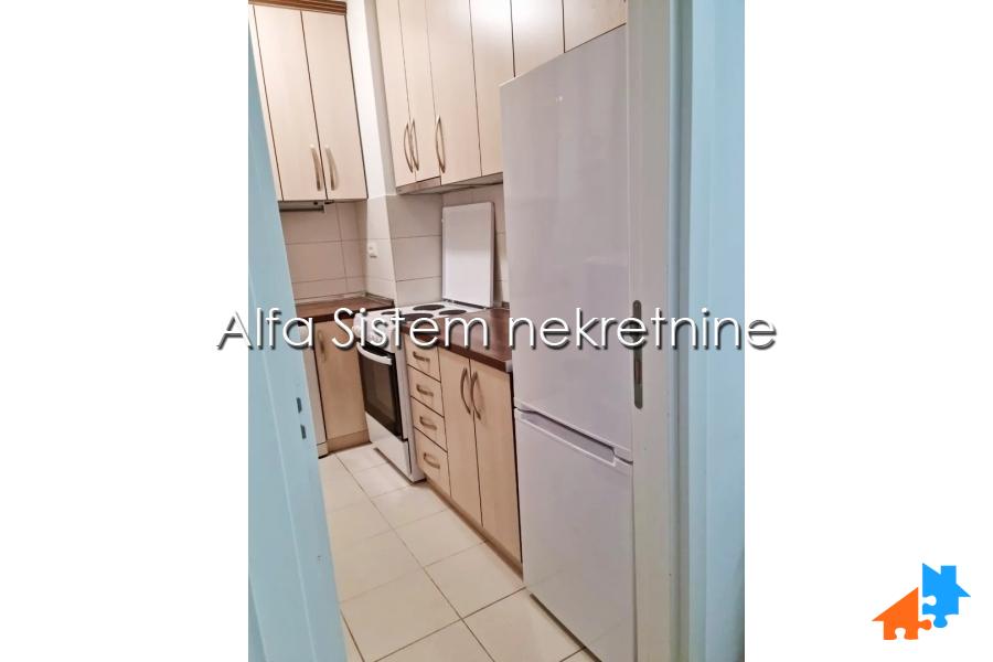Izdavanje: Trosoban stan 85 m², Voždovac – Beograd