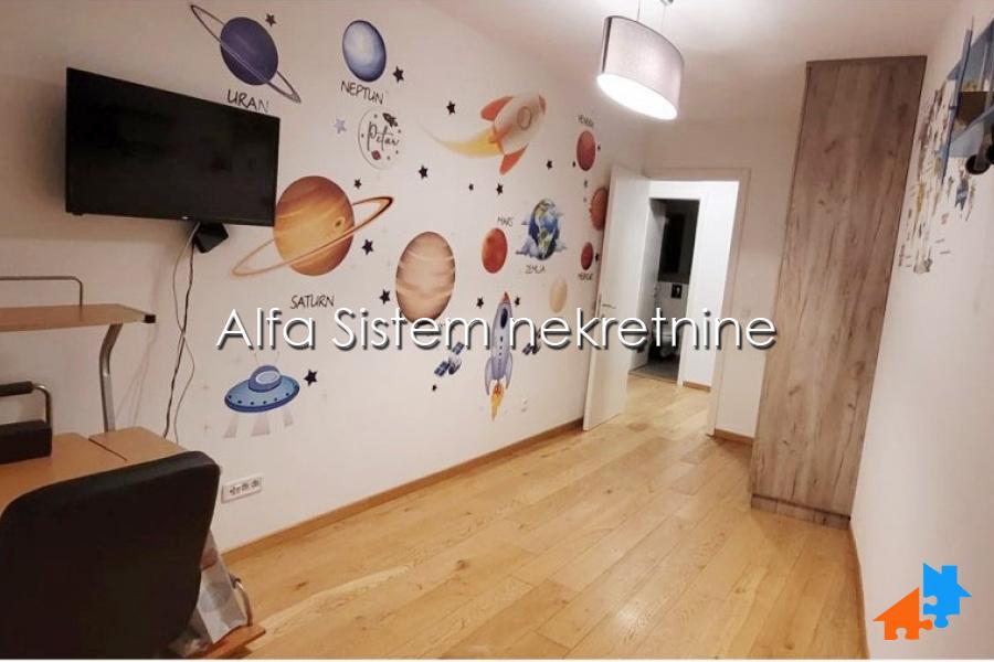 Izdavanje: Trosoban stan 72 m², Zvezdara – Beograd