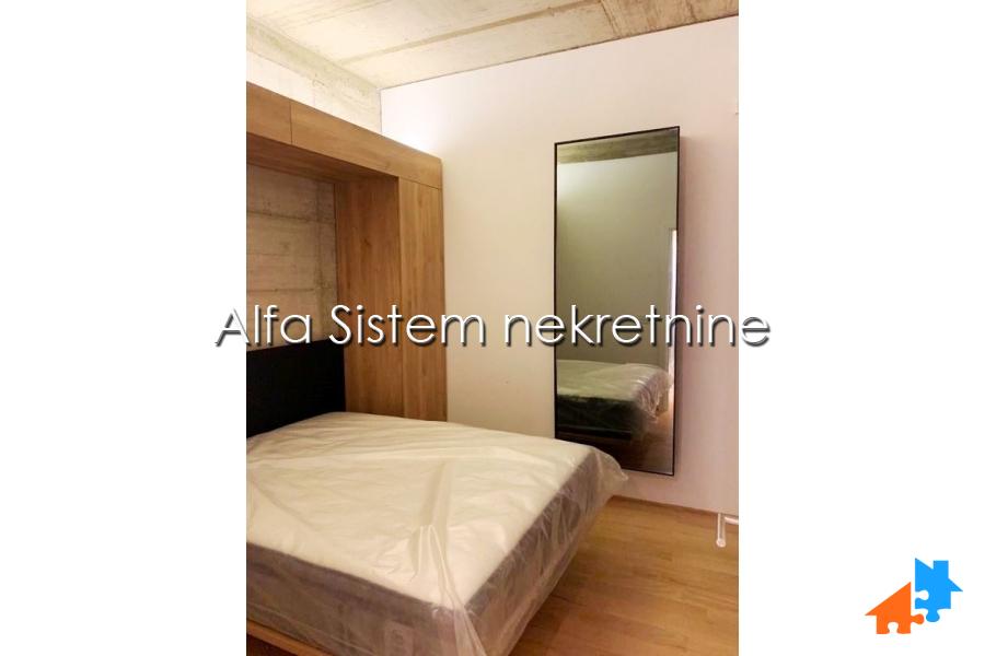 Izdavanje: Trosoban stan 85 m², Vračar – Beograd