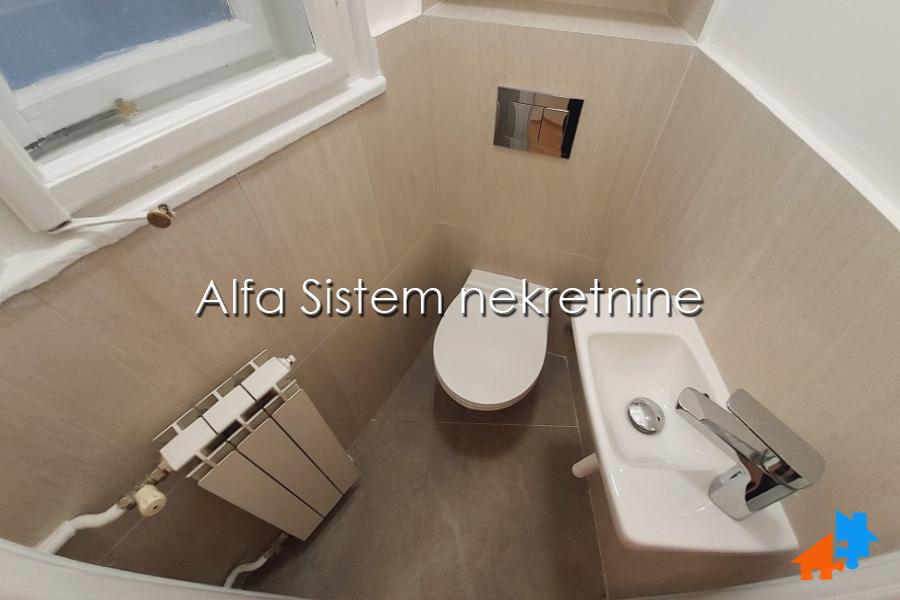 Izdavanje: Poslovni prostor 87 m², Vračar – Beograd