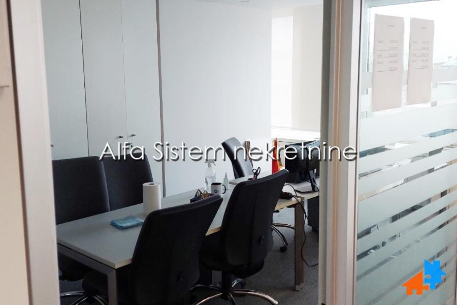Izdavanje: Poslovni prostor 300 m², Stari grad – Beograd