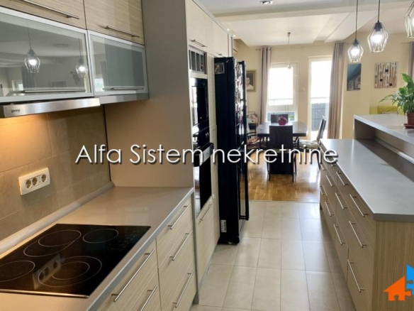 Prodaja: Petosoban stan 157 m², Zvezdara – Beograd