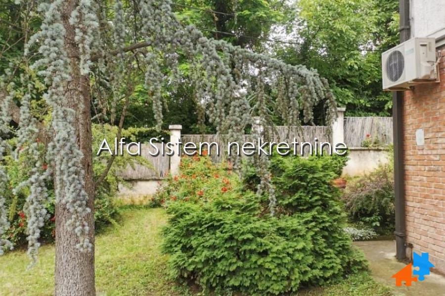 Izdavanje: Kuća 400 m², Savski venac – Beograd