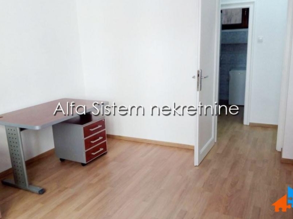 Izdavanje: Poslovni prostor 66 m², Stari grad – Beograd
