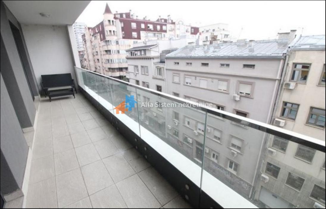 Izdavanje: Trosoban stan 115 m², Palilula – Beograd