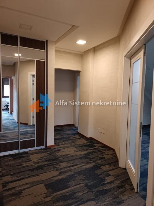 Izdavanje: Poslovni prostor 155 m², Savski venac – Beograd