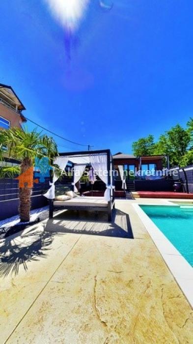 Izdavanje: Kuća 52 m², Zvezdara – Beograd