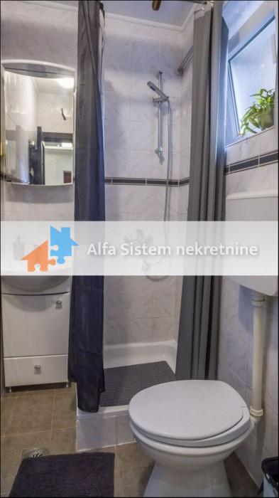 Izdavanje: Dvosoban stan 50 m², Vračar – Beograd