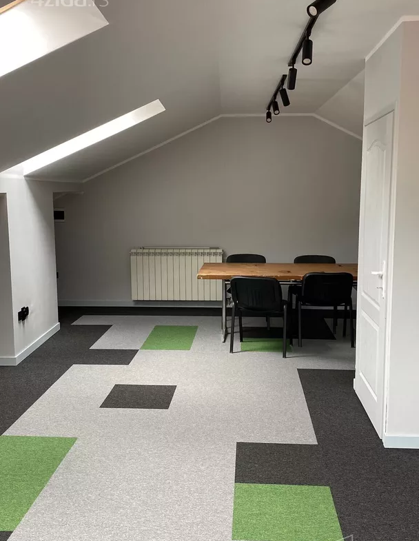 Izdavanje: Poslovni prostor 152 m², Voždovac – Beograd